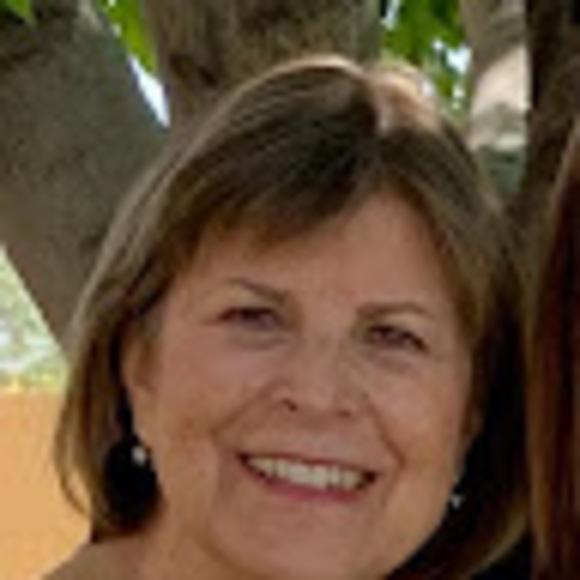 Meet your Posher, Laurie - Picture 1 of 1